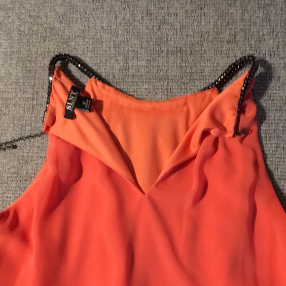 Women’s dress - Picture 4 of 6